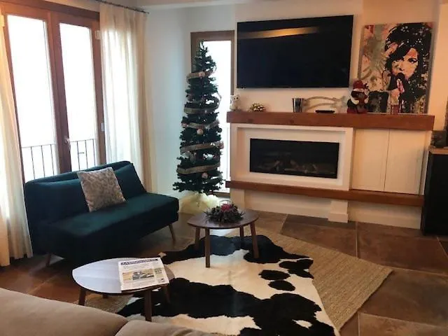Апартаменты Charming House In Downtown El Port De La Selva Испания